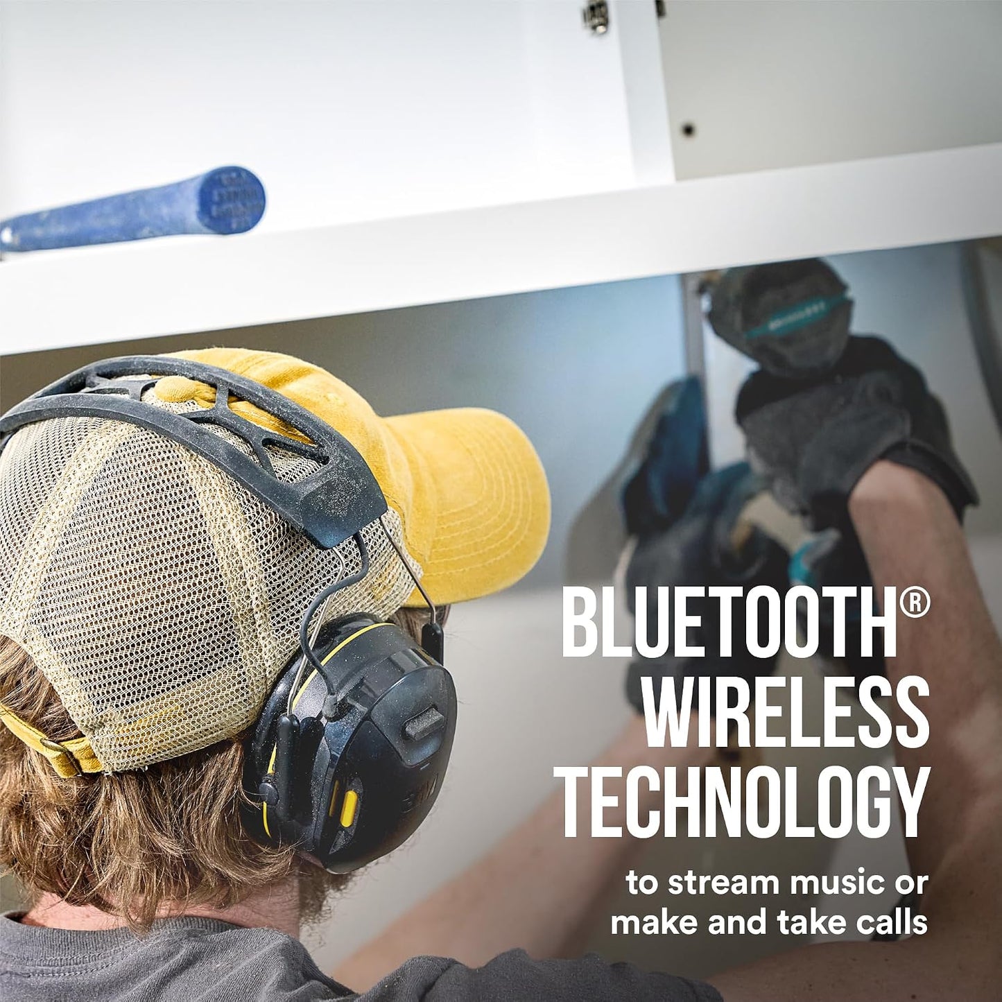 3M WorkTunes Connect Wireless Hearing Protector with Bluetooth Technology, Bluetooth Hearing Protection with a 26 dB Noise Reduction Rating