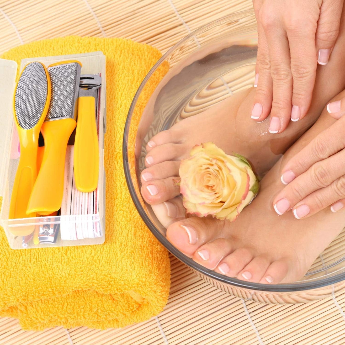 Professional Foot Care Kit, 30-Piece Pedicure Set with Foot File, Callus Shaver, Hard Skin Remover (Pink)