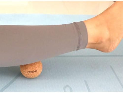 Cork Peanut Massage Ball, Lacrosse Ball Peanut Roller Massage for Rigger Point Therapy, Relax Muscles,Back Pain, Yoga & Posture Improvement