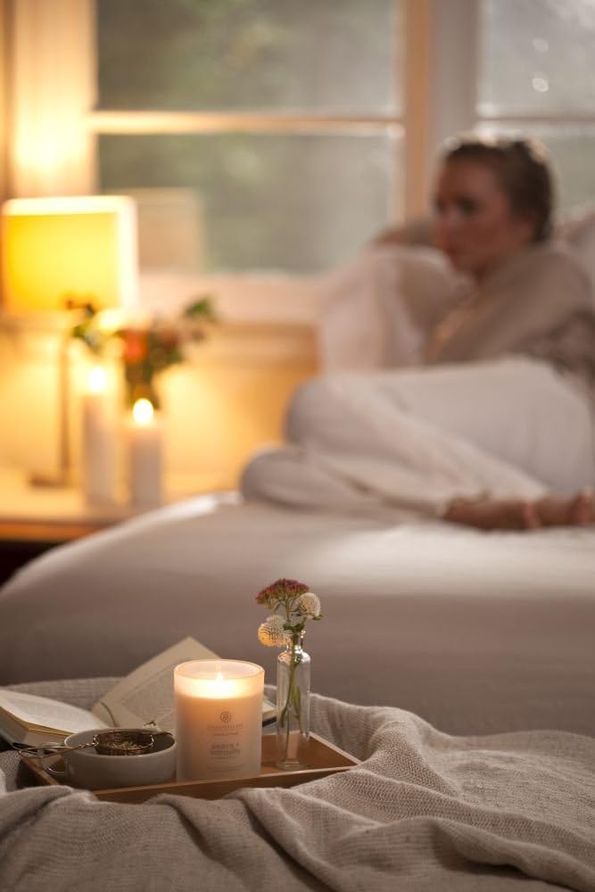 Chesapeake Bay Candle Scented Candle Serenity + Calm (Lavender Thyme) Coffee Table Home Décor