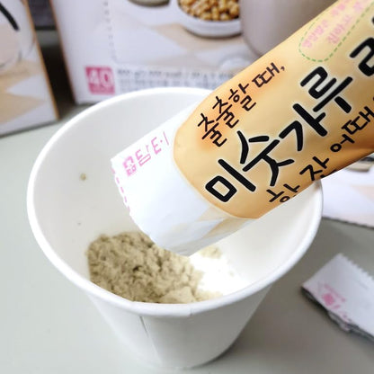 Damtuh Matcha Latte 20g x 7 Sticks – Ceremonial Grade Creamy Korean Matcha Latte Powder Mix, Instant Green Tea Drink for Smooth Café-Style Sweetened without sugar
