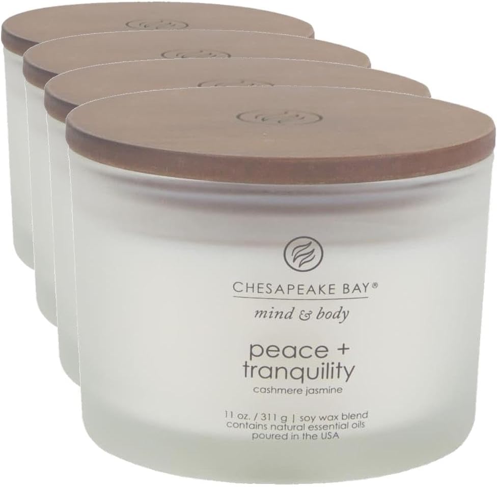 Chesapeake Bay Candle Scented Candle Serenity + Calm (Lavender Thyme) Coffee Table Home Décor