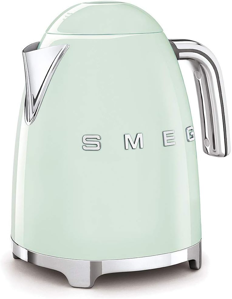 SMEG KLF03 Electric Kettle 1.7L (7 Cup), Retro Hot Water Boiler for Tea & Coffee, Fast Boiling, Auto Shut-Off, Soft Open Lid, 360° Swivel Base Countertop Kettle – Matte Champagne