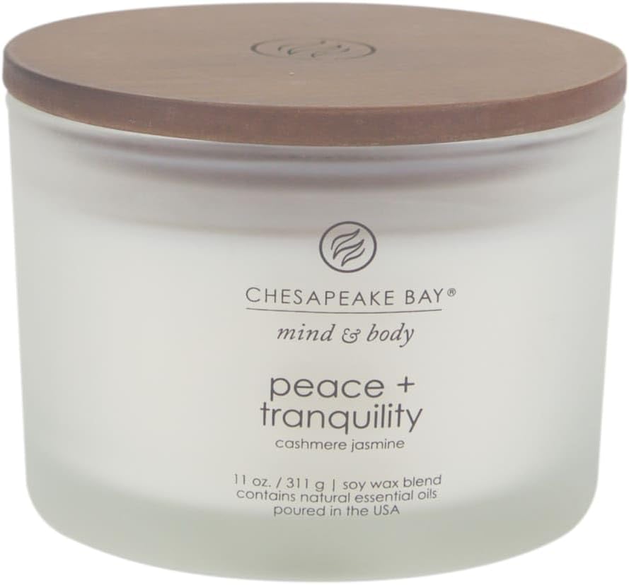 Chesapeake Bay Candle Scented Candle Serenity + Calm (Lavender Thyme) Coffee Table Home Décor