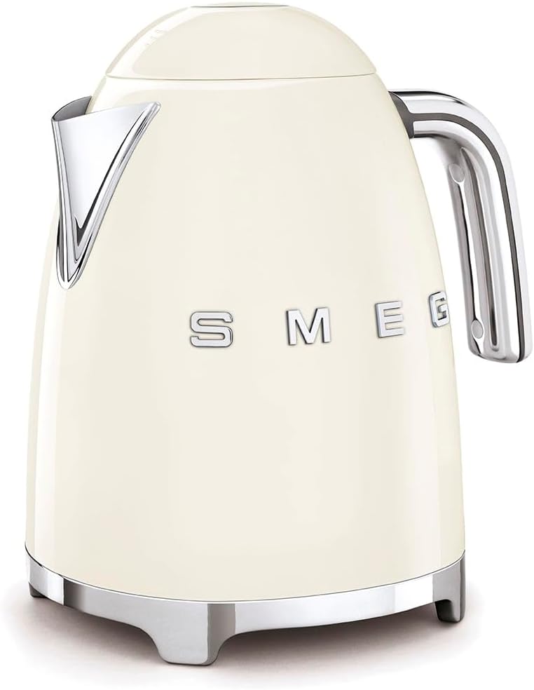 SMEG KLF03 Electric Kettle 1.7L (7 Cup), Retro Hot Water Boiler for Tea & Coffee, Fast Boiling, Auto Shut-Off, Soft Open Lid, 360° Swivel Base Countertop Kettle – Matte Champagne
