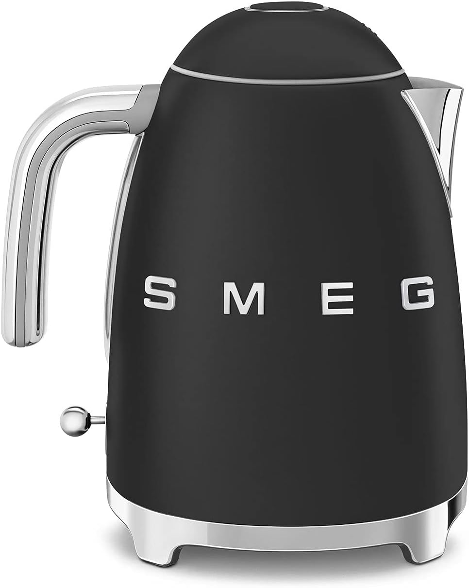 SMEG KLF03 Electric Kettle 1.7L (7 Cup), Retro Hot Water Boiler for Tea & Coffee, Fast Boiling, Auto Shut-Off, Soft Open Lid, 360° Swivel Base Countertop Kettle – Matte Champagne