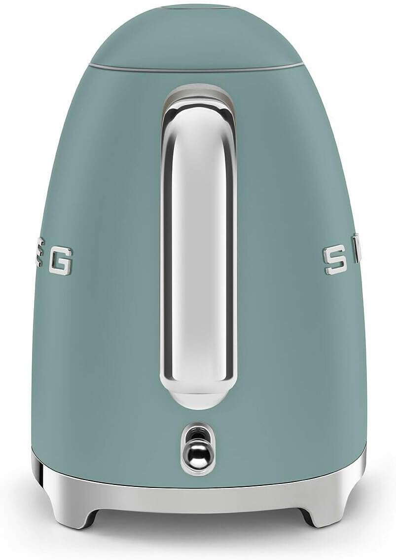 SMEG KLF03 Electric Kettle 1.7L (7 Cup), Retro Hot Water Boiler for Tea & Coffee, Fast Boiling, Auto Shut-Off, Soft Open Lid, 360° Swivel Base Countertop Kettle – Matte Champagne