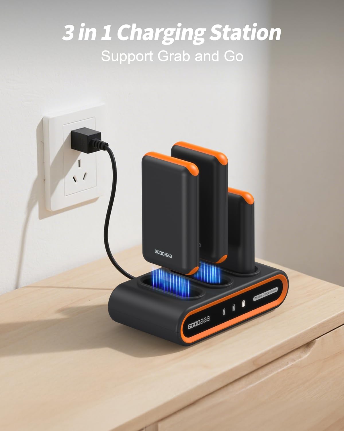 GOODaaa Portable Charger, 10000mAh Slim Power Bank Built in Cables