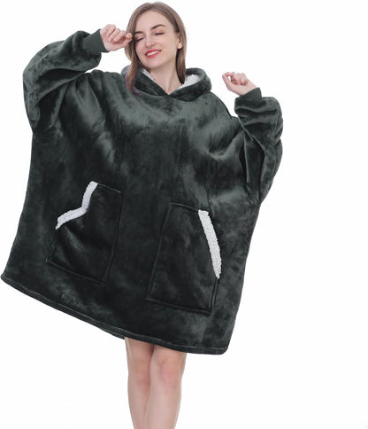 Kipswiza Wearable Blanket Hoodie Gifts for Women and Men, Oversized Cozy Warm Flannel Sherpa Hooded Blankets Sweatshirt with Giant Pockets for Adult and Teens, Dark Gray