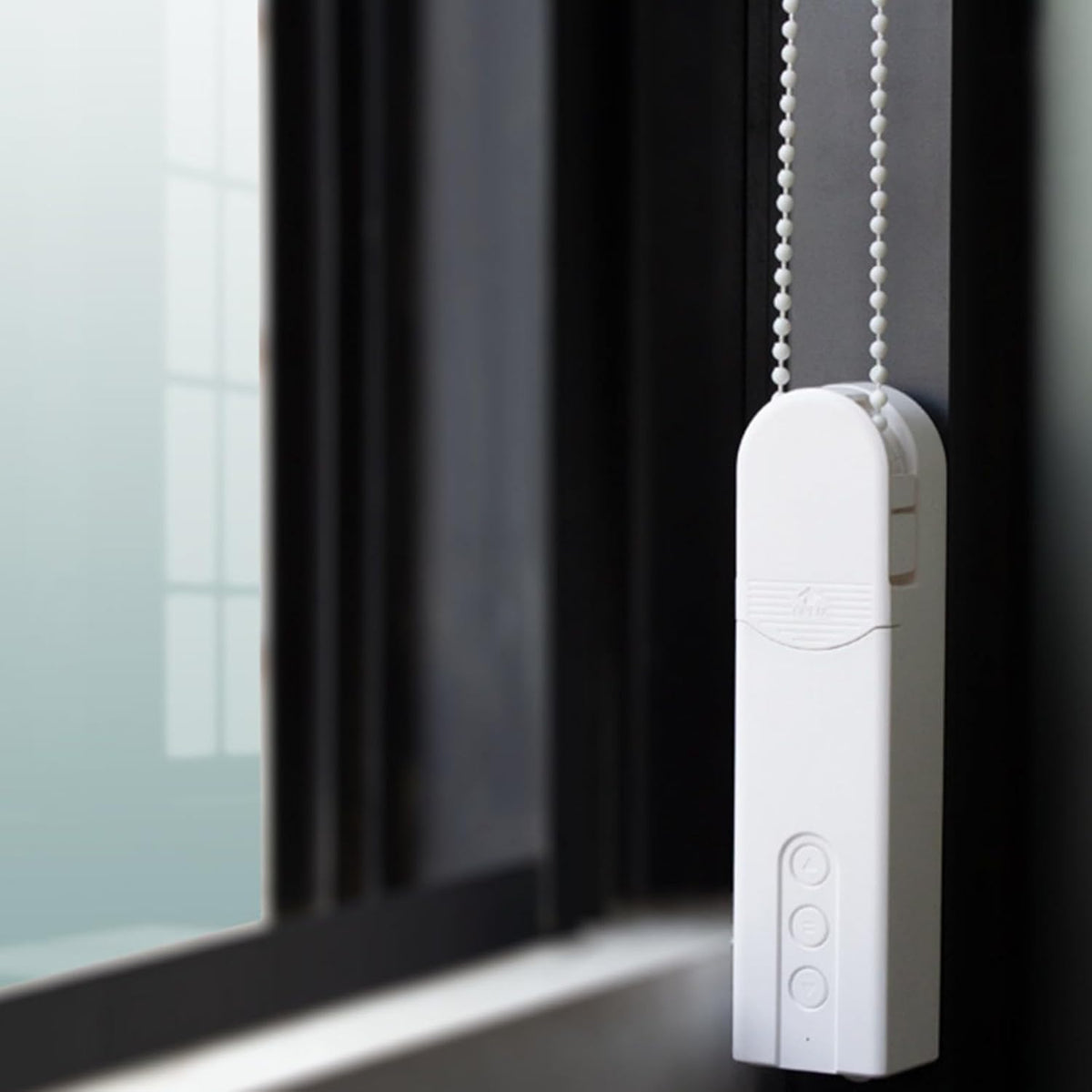Automatic Curtain Opener and Closer, Motorized Curtains with Remote, Automatic Blind Opener, Automatic Curtain Rod, 2 Type Wireless Connection App Control Voice Assistant Compatible