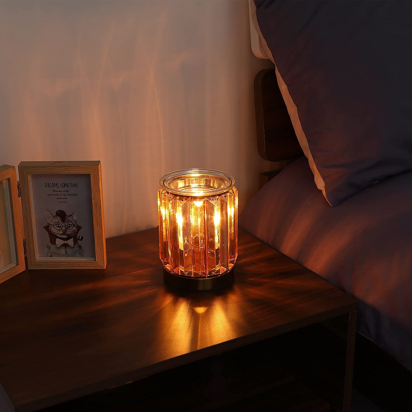 Melting Heater Electric Burning Wax Burner Electric Essential Oil Warmer Incense Wax Melt Warmer Night Light Aroma Decorative Lamp for Gifts & Decor(Golden)