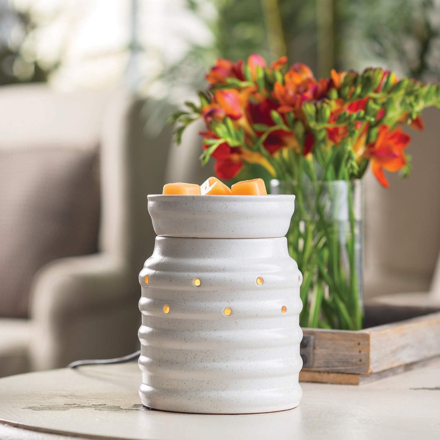 Candle Warmers ETC. Illumination Fragrance Warmer- Light-Up Warmer for Warming Scented Candle Wax Melts and Tarts or to Freshen Room, White Harmony