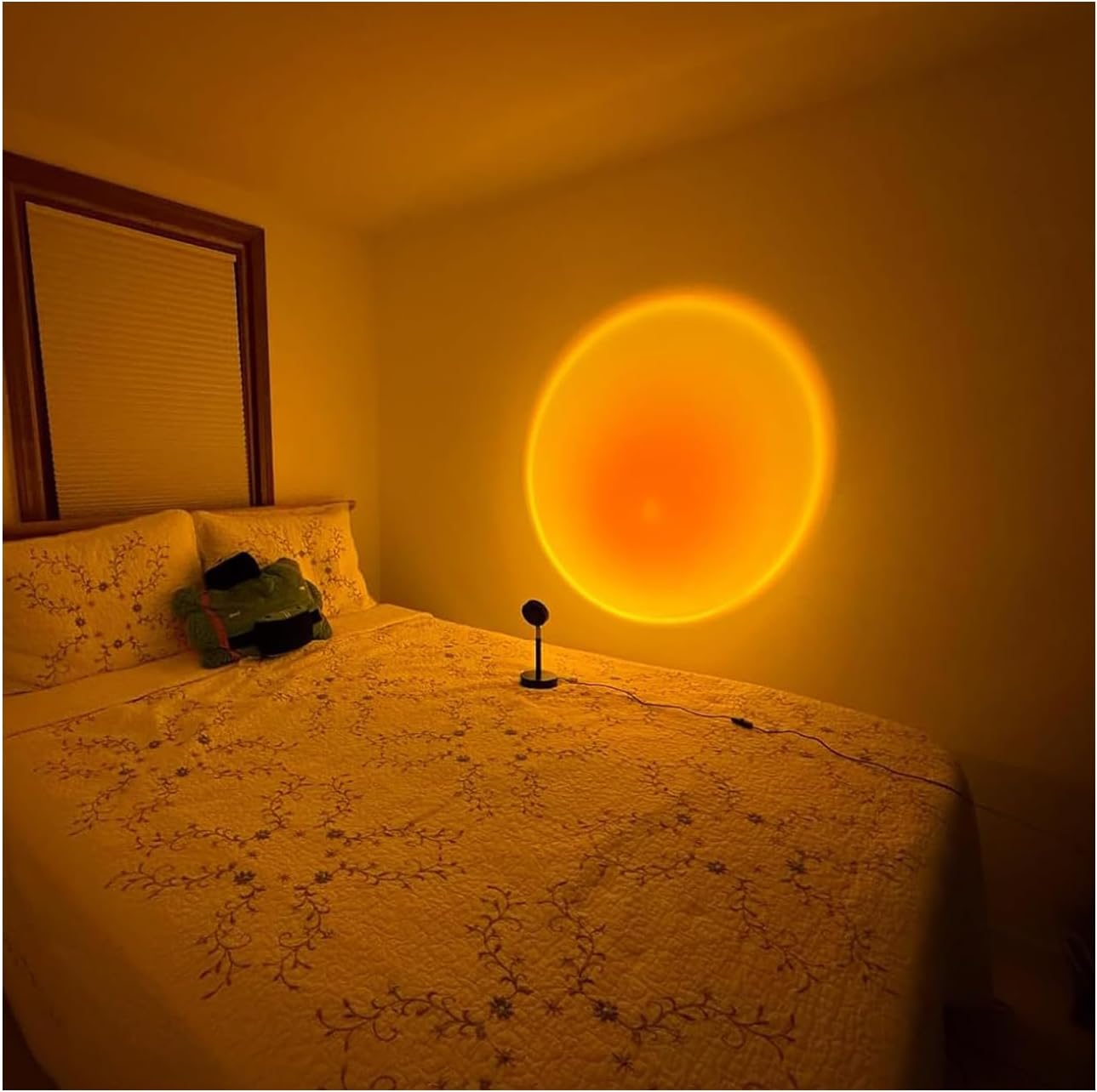 Jensense Sunset Lamp Golden Glow Closely Sunset Sunrise Feel Night Light Simple Mood Light Decor Bedroom Photography Live Streaming Background, NO APP, NO Color Changing