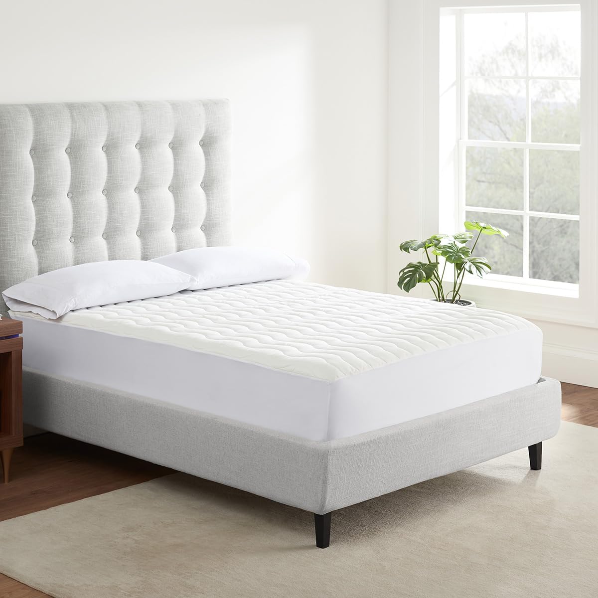 Serta Air Dry Extra Comfort Plus 100% Cotton Fabric Quilted Mattress Pad, Cooling and Breathable Mattress Cover, Moisture Wicking Protection with 18" Deep Pocket, Queen, White