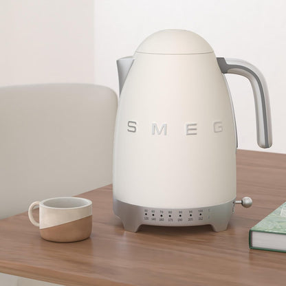 SMEG Variable Temperature Electric Kettle 1.7L (7 Cup), Stainless Steel Tea & Coffee Kettle, Fast Boil, Adjustable Temp 122°F–212°F, Keep Warm, Auto Shut-Off, 360° Base, Retro Style-Black