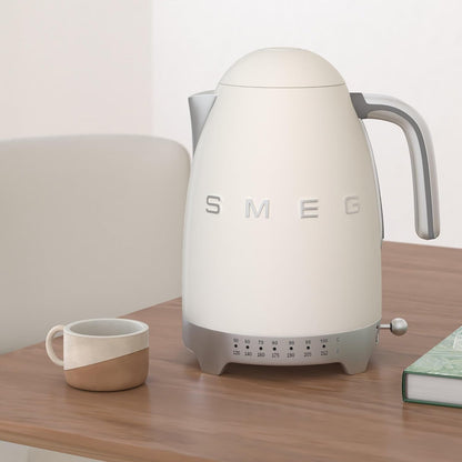 SMEG Variable Temperature Electric Kettle 1.7L (7 Cup), Stainless Steel Tea & Coffee Kettle, Fast Boil, Adjustable Temp 122°F–212°F, Keep Warm, Auto Shut-Off, 360° Base, Retro Style-Black