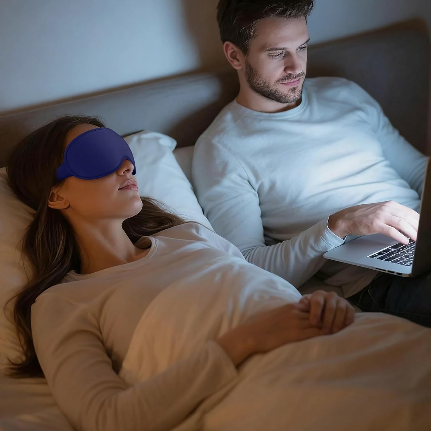 Vynix® Sleep Mask for Men Women - 100% Blackout Eye Masks for Sleep - 3D Soft Sleeping Mask for Side Sleepers - Zero Pressure Lash Extensions Eye Cover Shade for Airplane Travel Essentials, Black