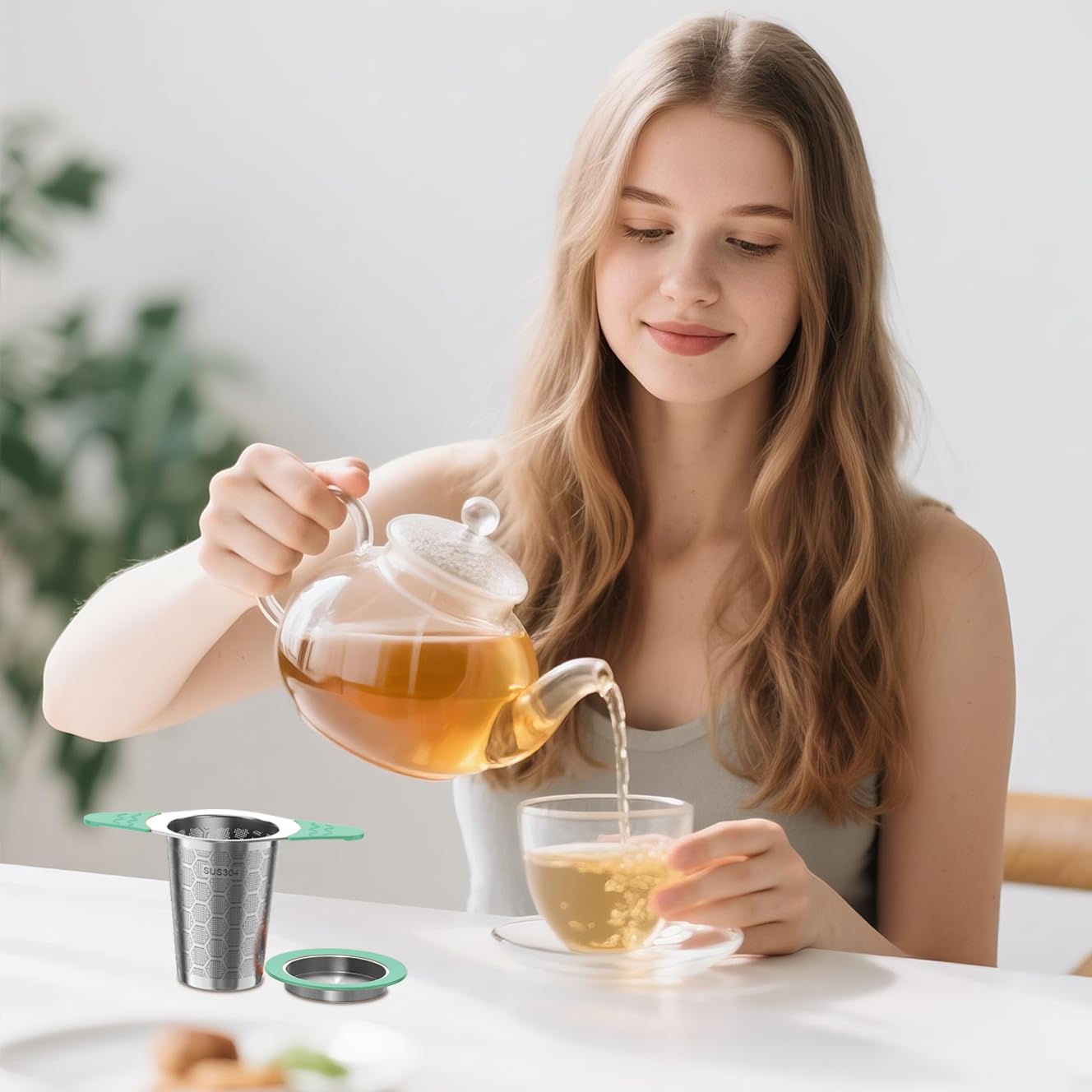 Tea Infuser for Loose Leaf Tea,Stainless Steel Tea Infuser with Heat Proof Silicone Handles,Extra Fine Mesh Tea Strainers Filter Fine Tea Leaves Effectively,Fits TeaPots/Mugs