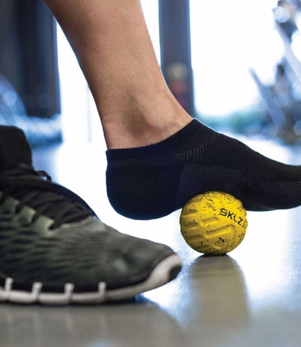 SKLZ Massage Balls - Physical Therapy Ball for Myofascial Release, Trigger Points, Deep Tissue Massages, Pain Relief, Warm Up and Recovery. (Dual Soft, 2.5-inch, 5-inch, Dual High Density)