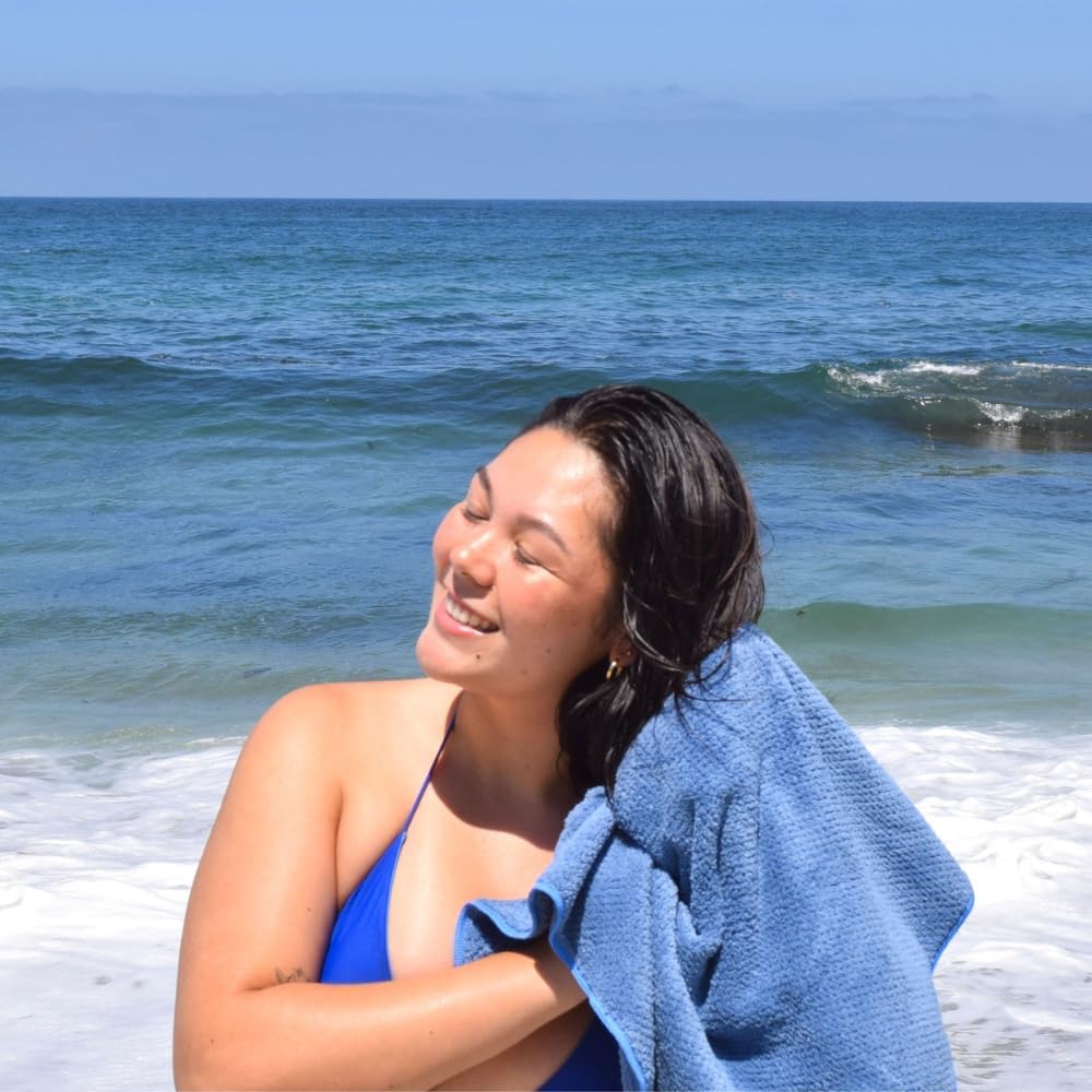 VOLO Hero Hair Towel – Ultra Soft Nanoweave™ Microfiber, Super Absorbent Quick Dry, Reduces Dry Time 50%, Anti-Frizz & Breakage, Secure Snug Strap, Large Wrap for All Hair Types - Luna Gray