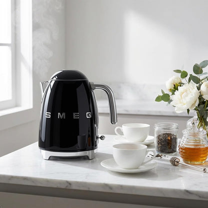 SMEG KLF03 Electric Kettle 1.7L (7 Cup), Retro Hot Water Boiler for Tea & Coffee, Fast Boiling, Auto Shut-Off, Soft Open Lid, 360° Swivel Base Countertop Kettle – Matte Champagne