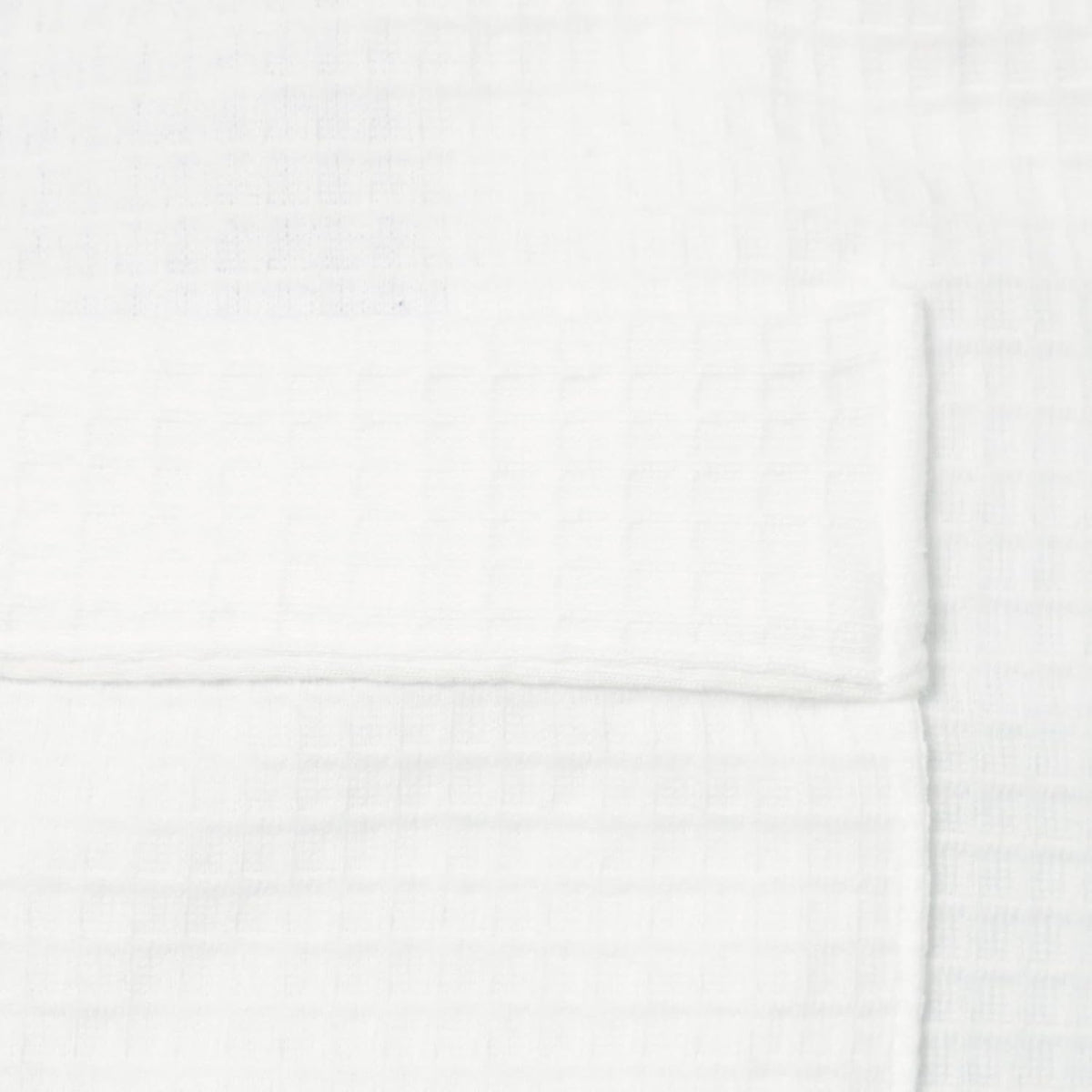Amazon Essentials Women's Lightweight Waffle Full-Length Bath Robe (Available in Plus Size)