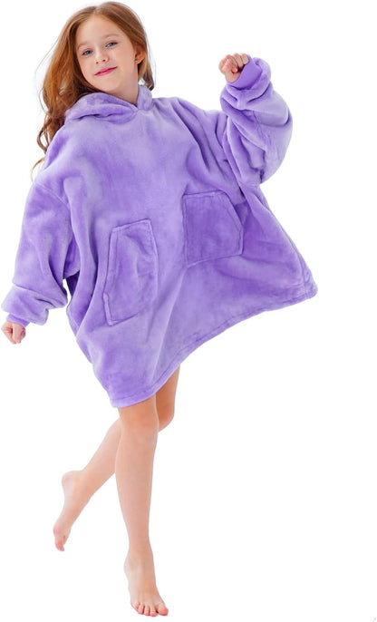 Aemicion Strawberry Blanket Hoodie,Oversized Sherpa Wearable Hooded Blanket,Warm Cozy Sweatshirt Gifts for Women Girls Adult