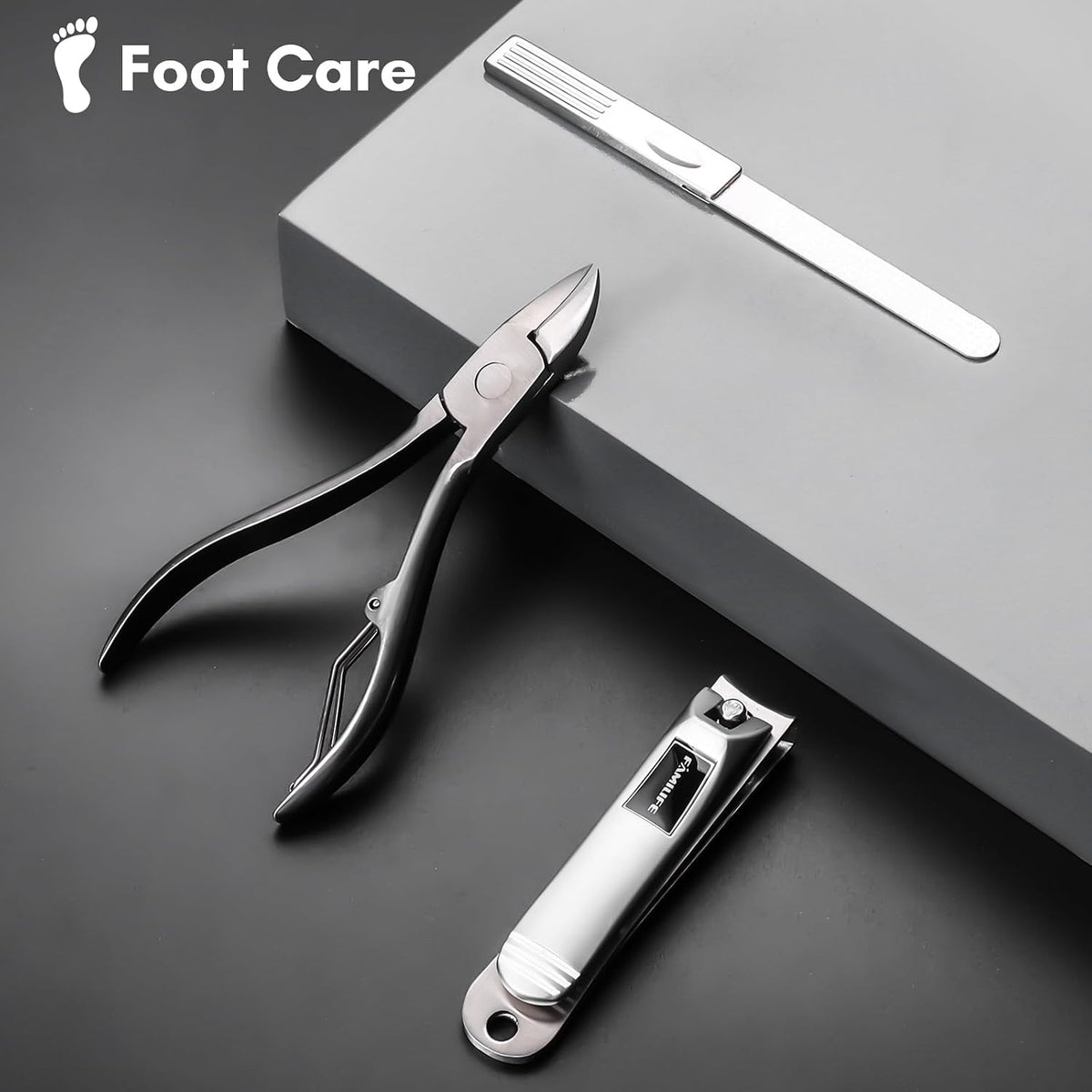 FAMILIFE Stainless Steel Manicure Set 11-in-1 Professional Nail Clipper Kit
