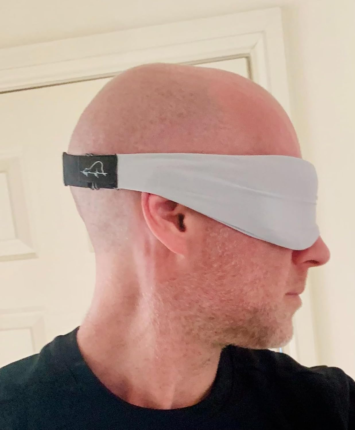 ALASKA BEAR Sleep Mask for Side Sleepers Patented Design, Cup-Shaped and Extra-Soft, 100 Blackout Eye Mask Shades Cover for Men and Women Home or Travel, Machine Washable, Black