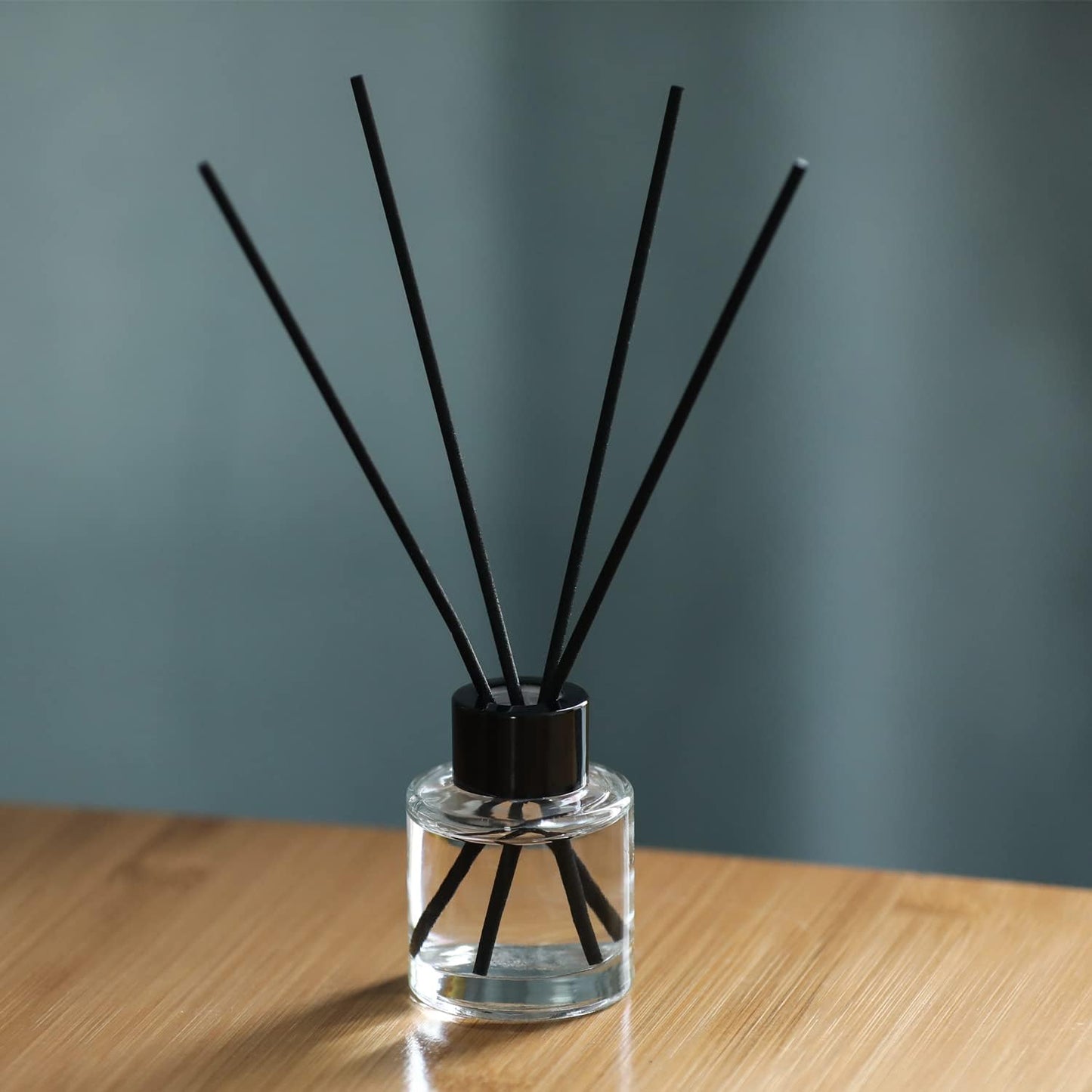 4PCS Fragrance Glass Diffuser Bottles, Refillable Diffuser Bottles with 20pcs Reeds Sticks & Black Caps & Funnel, Diffuser Jars for Home Oil Fragrance Decoration Girl Women Gift (100ML)