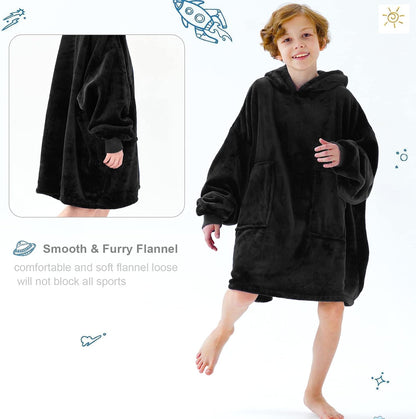 Aemicion Strawberry Blanket Hoodie,Oversized Sherpa Wearable Hooded Blanket,Warm Cozy Sweatshirt Gifts for Women Girls Adult