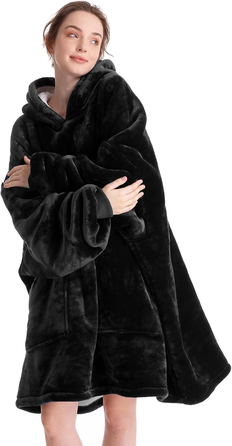 Aemicion Strawberry Blanket Hoodie,Oversized Sherpa Wearable Hooded Blanket,Warm Cozy Sweatshirt Gifts for Women Girls Adult