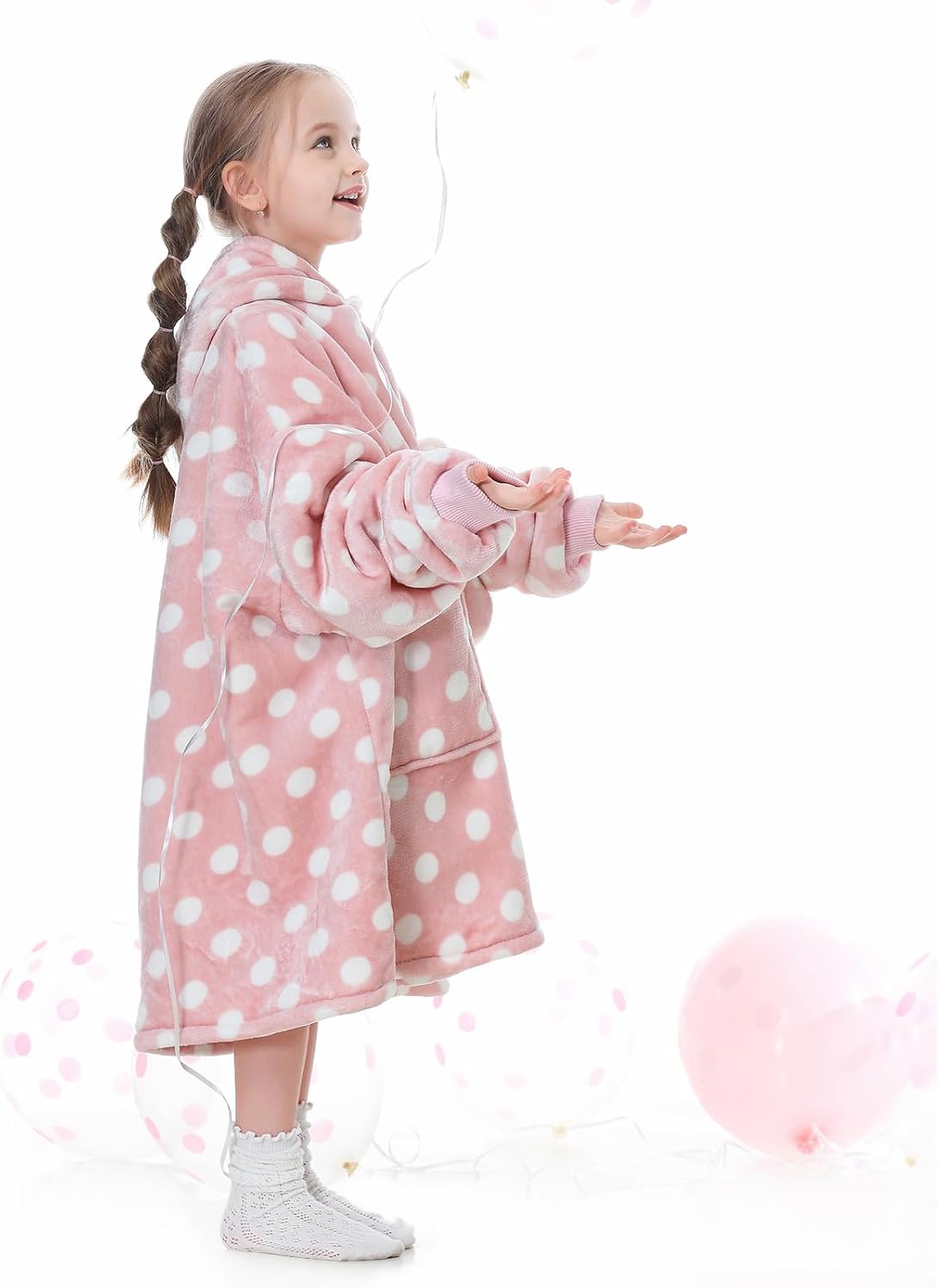 Aemicion Strawberry Blanket Hoodie,Oversized Sherpa Wearable Hooded Blanket,Warm Cozy Sweatshirt Gifts for Women Girls Adult