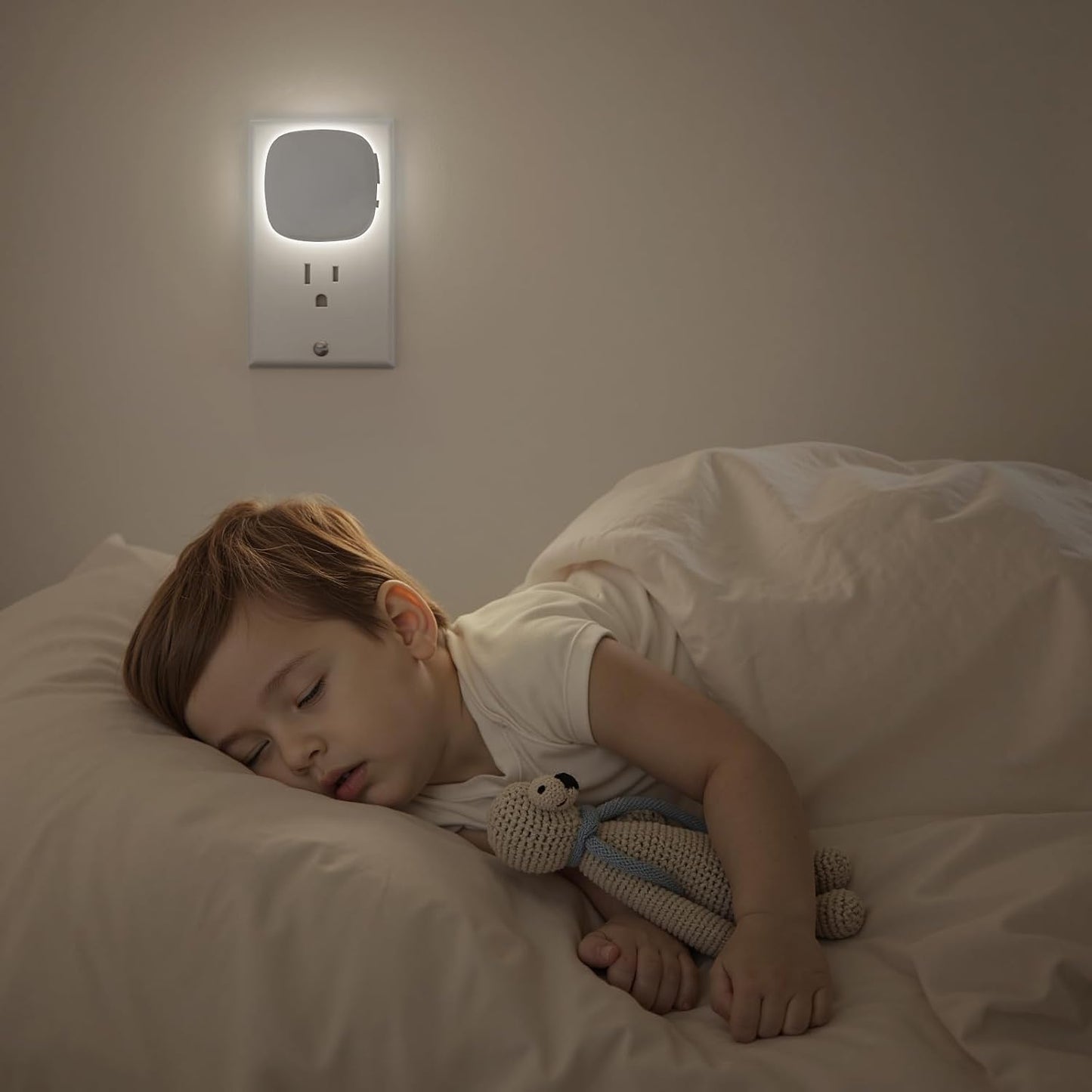 AUVON 4 X Plug-in LED Backlit Night Light with Motion & Dusk to Dawn Sensor | 2200K Soft Warm White Nightlight with 1-50lm Dimmable Brightness for Adults & Kids' Bedroom, Bathroom, Hallway