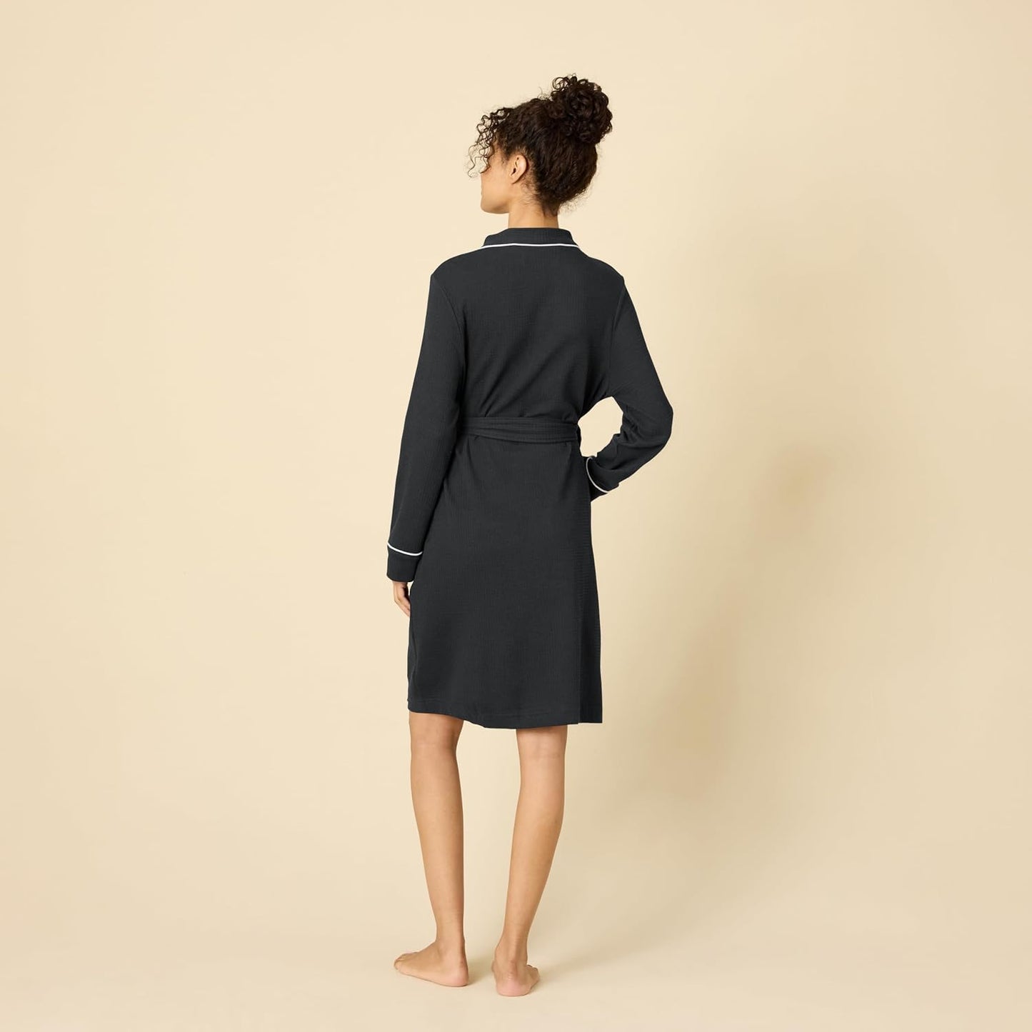Amazon Essentials Women's Lightweight Waffle Full-Length Bath Robe (Available in Plus Size)