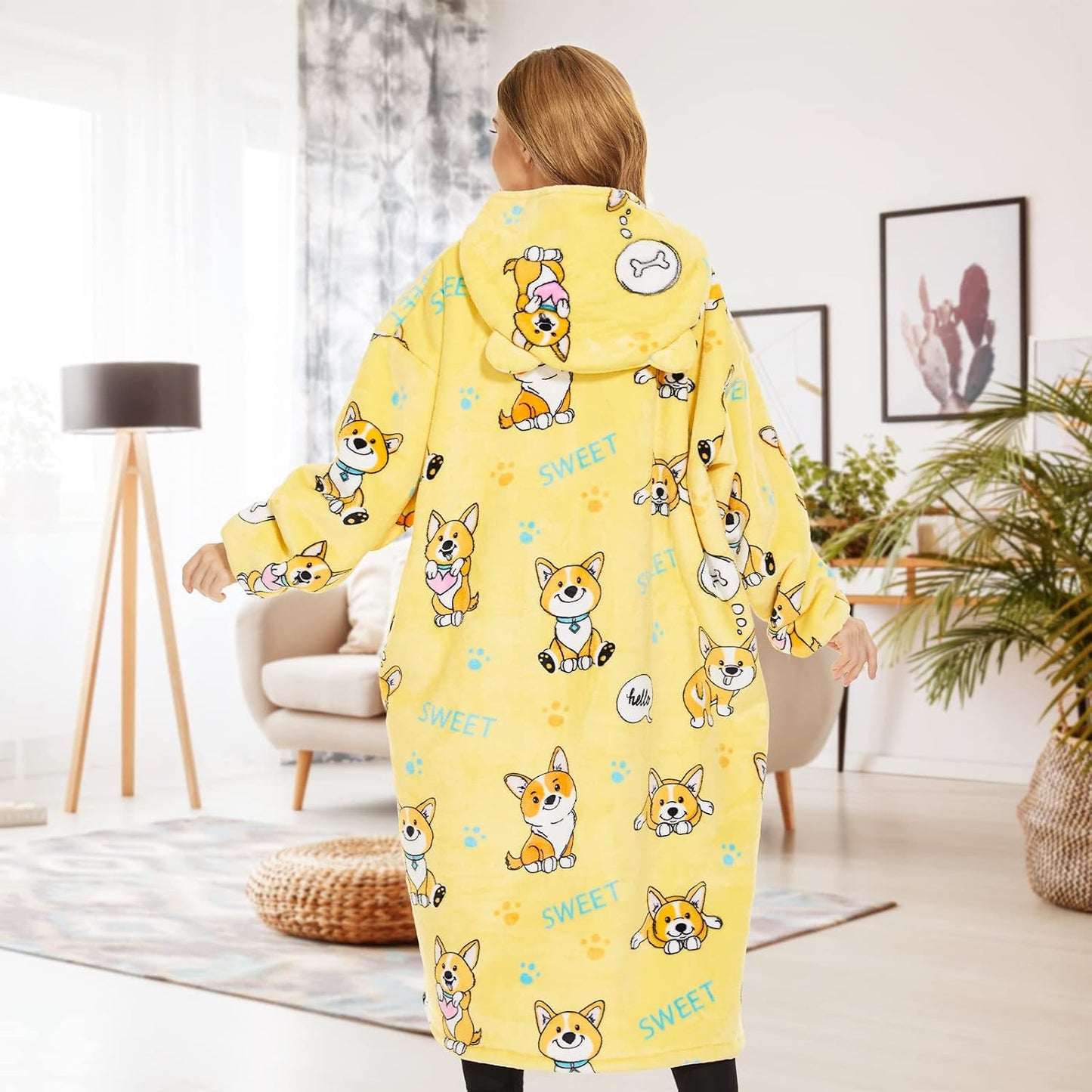THREE POODLE Wearable Blanket Hoodie for Women, Oversized Sherpa Sweatshirt Blanket for Adults Men, Cozy Hooded Blankets, Gifts for Teen Girls Women Mom Sister