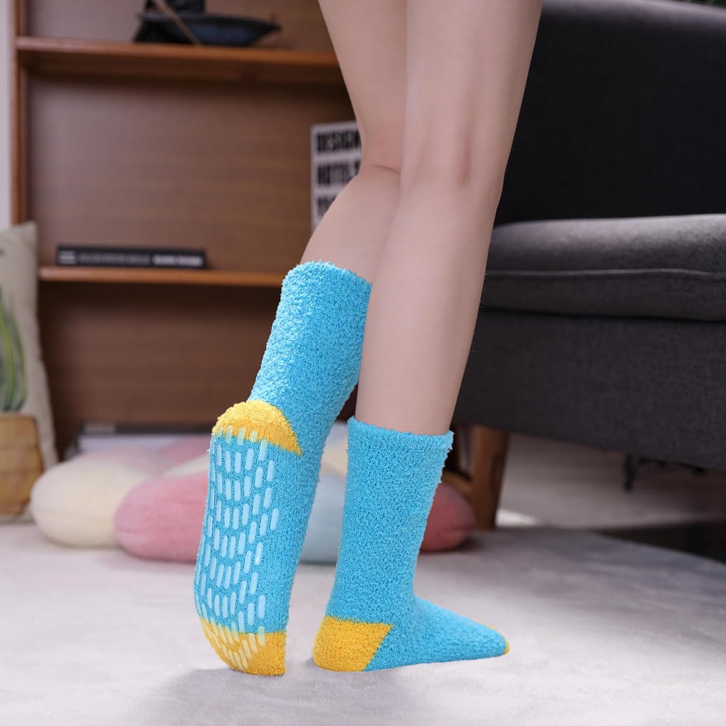 LINEMIN Non-Slip Fuzzy Socks for Women - Cozy Hospital Soft Fluffy Socks With Grips - Winter Warm Slipper