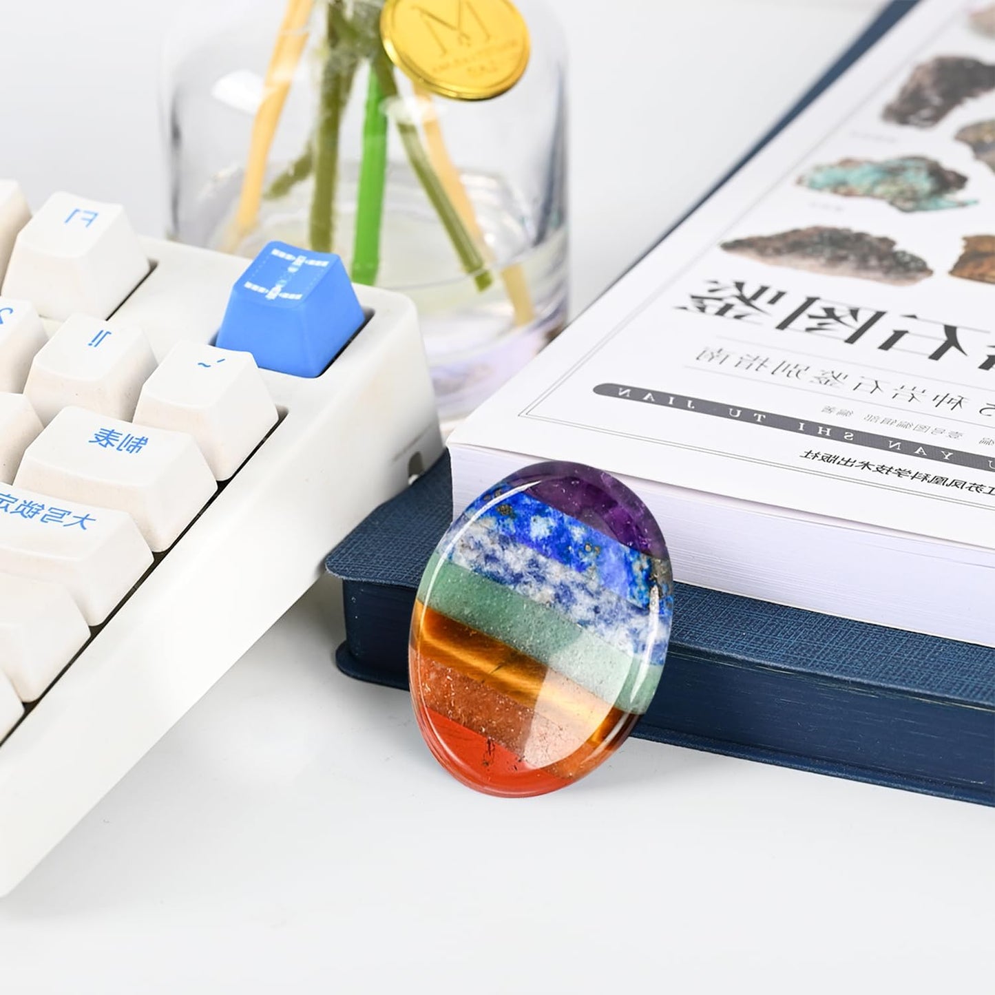 Gemstone Worry Stone, Chakras Worry Stone for Anxiety, Hand Carved Natural Pocket Palm Stones Water Drop Shape 7 Chakra Crystals and Healing Stones for Yoga Meditation 1.7"