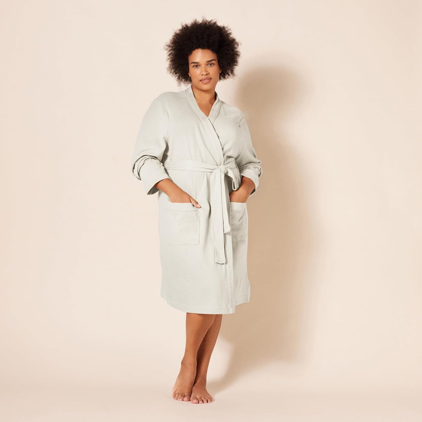 Amazon Essentials Women's Lightweight Waffle Full-Length Bath Robe (Available in Plus Size)