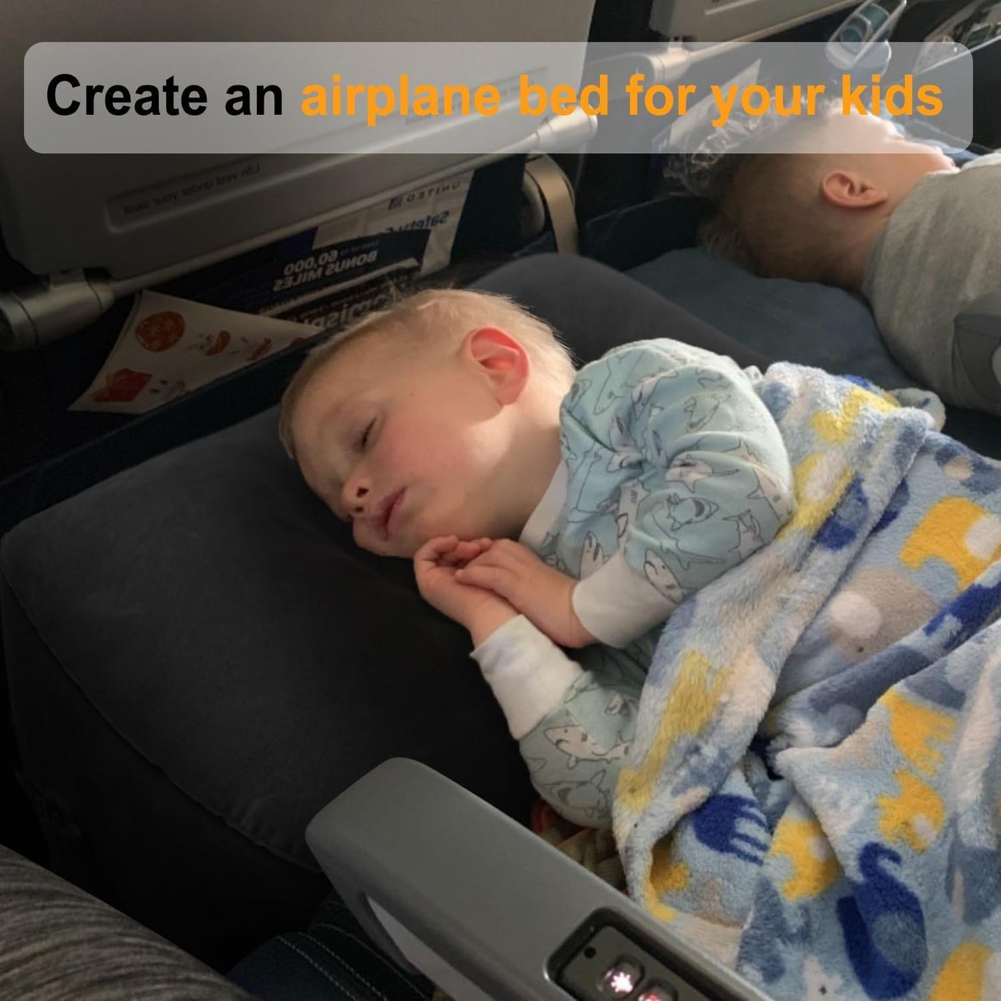 Inflatable Travel Foot Rest Pillow, Kids Airplane Bed, Adjustable Height Leg Pillow for Air Travel, Make a Flat Bed for Kids and Toddlers, Great for Airplane, Train, car（Grey, 1 Pack）