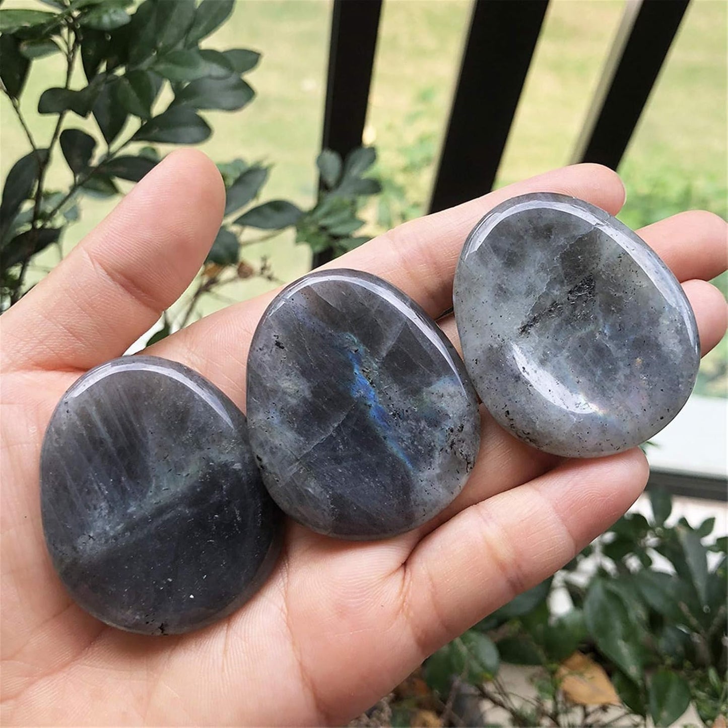 Fekuar Natural Moonstone Crystal Thumb Worry Stone, Hand Carved Healing Crystal Teardrop Pocket Worry Stones for Anxiety Stress Relief Meditation