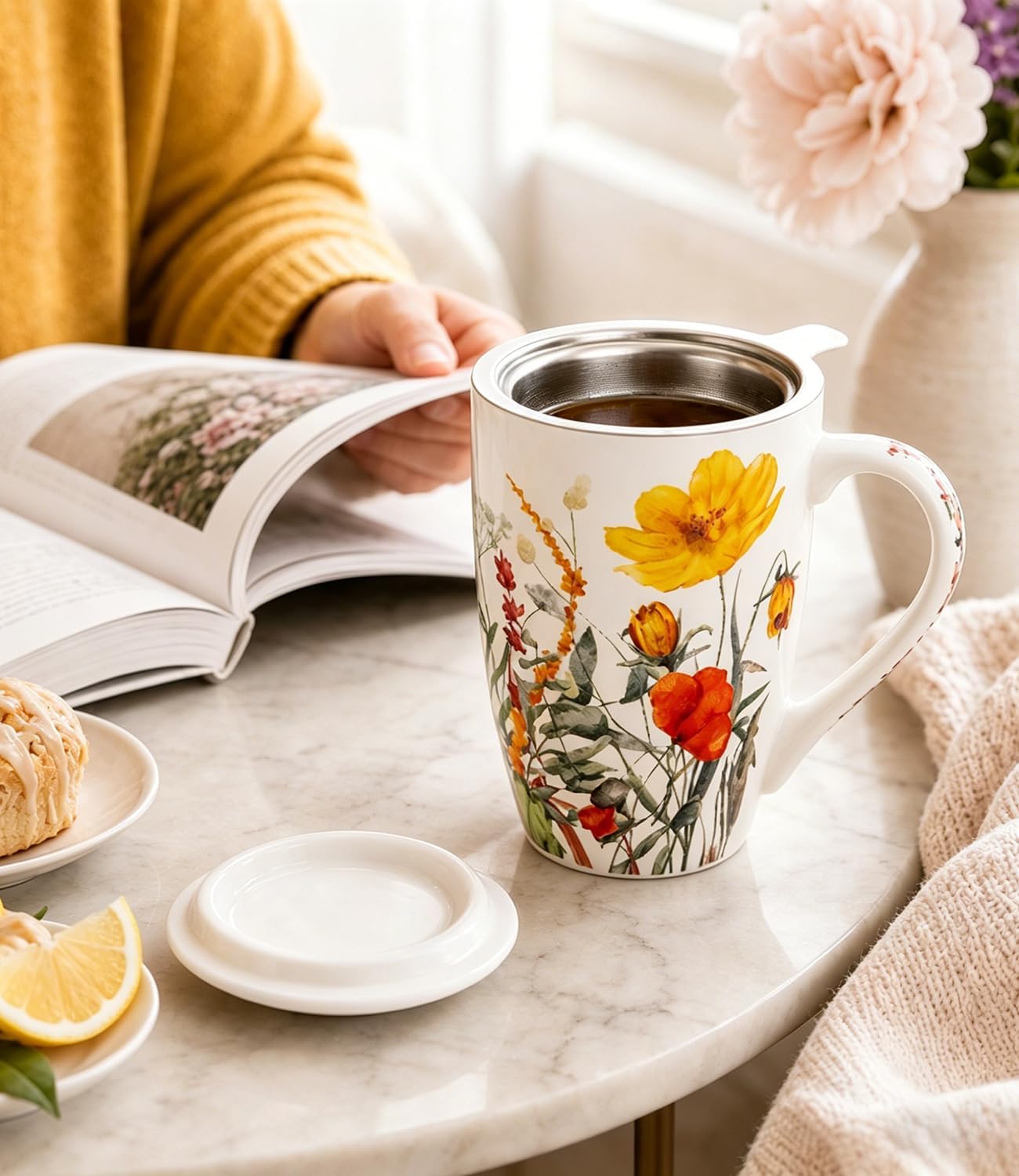 AmorArc 18oz Porcelain Tea Mug with Infuser & Lid, Loose Leaf Tea Cup with Stainless Steel Strainer, Large Coffee Mug Gift for Women, Tea Lovers, Home & Office