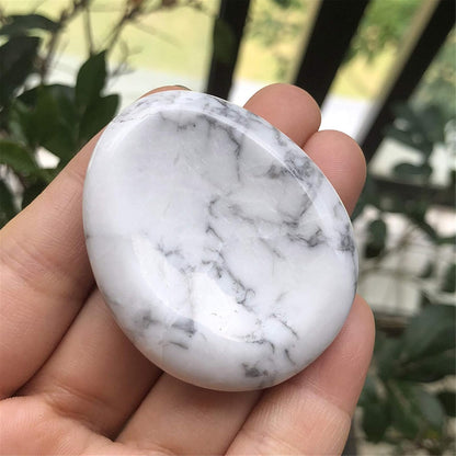 Fekuar Natural Moonstone Crystal Thumb Worry Stone, Hand Carved Healing Crystal Teardrop Pocket Worry Stones for Anxiety Stress Relief Meditation