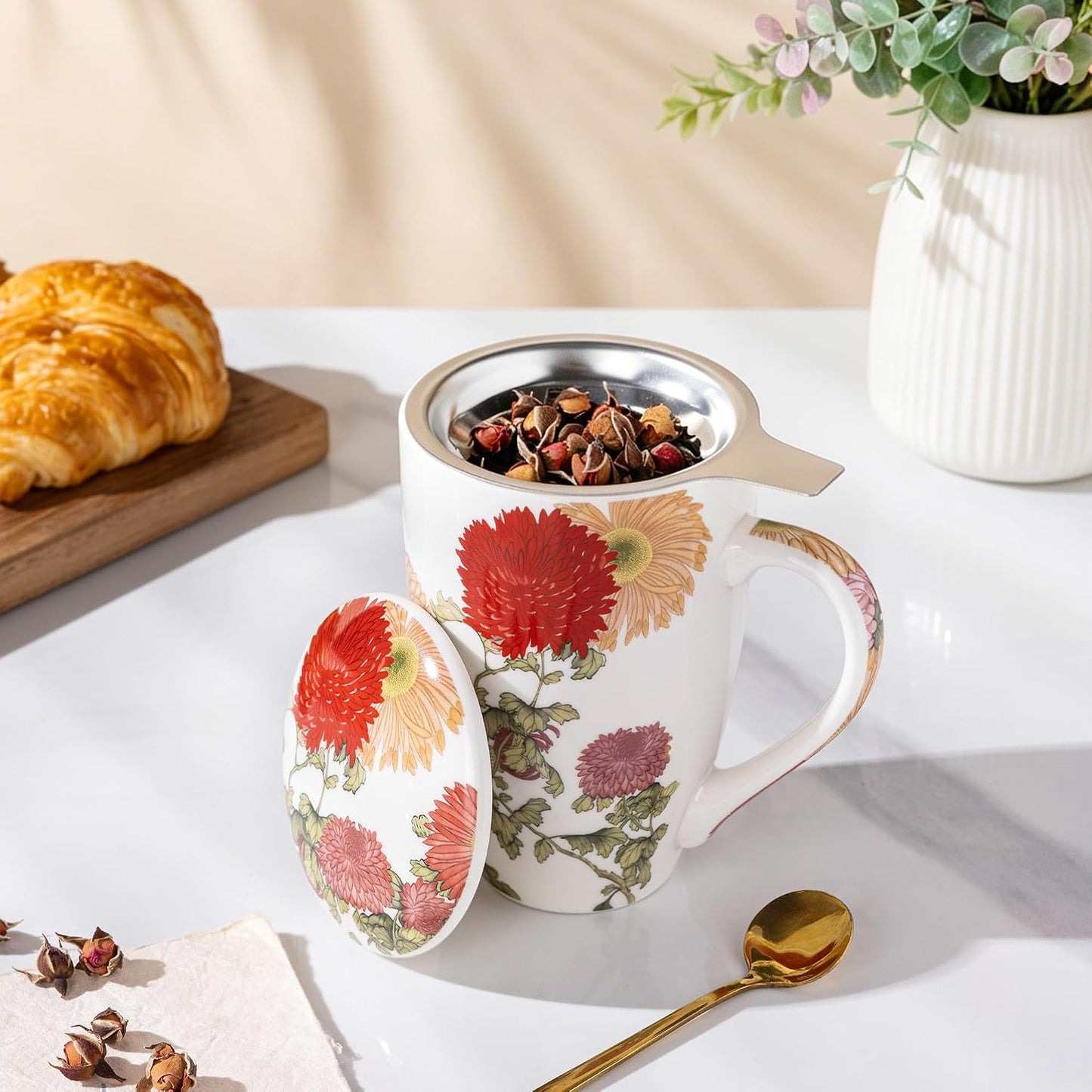 AmorArc 18oz Porcelain Tea Mug with Infuser & Lid, Loose Leaf Tea Cup with Stainless Steel Strainer, Large Coffee Mug Gift for Women, Tea Lovers, Home & Office