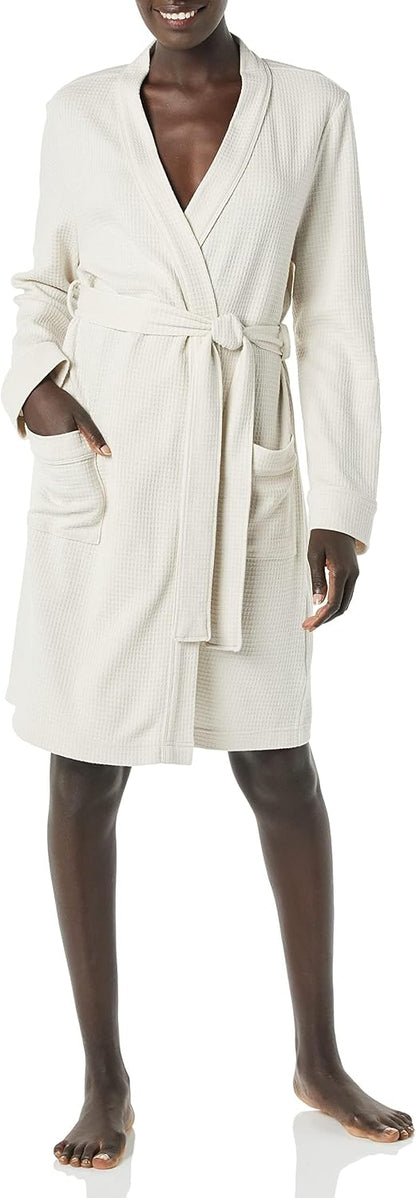 Amazon Essentials Women's Lightweight Waffle Full-Length Bath Robe (Available in Plus Size)
