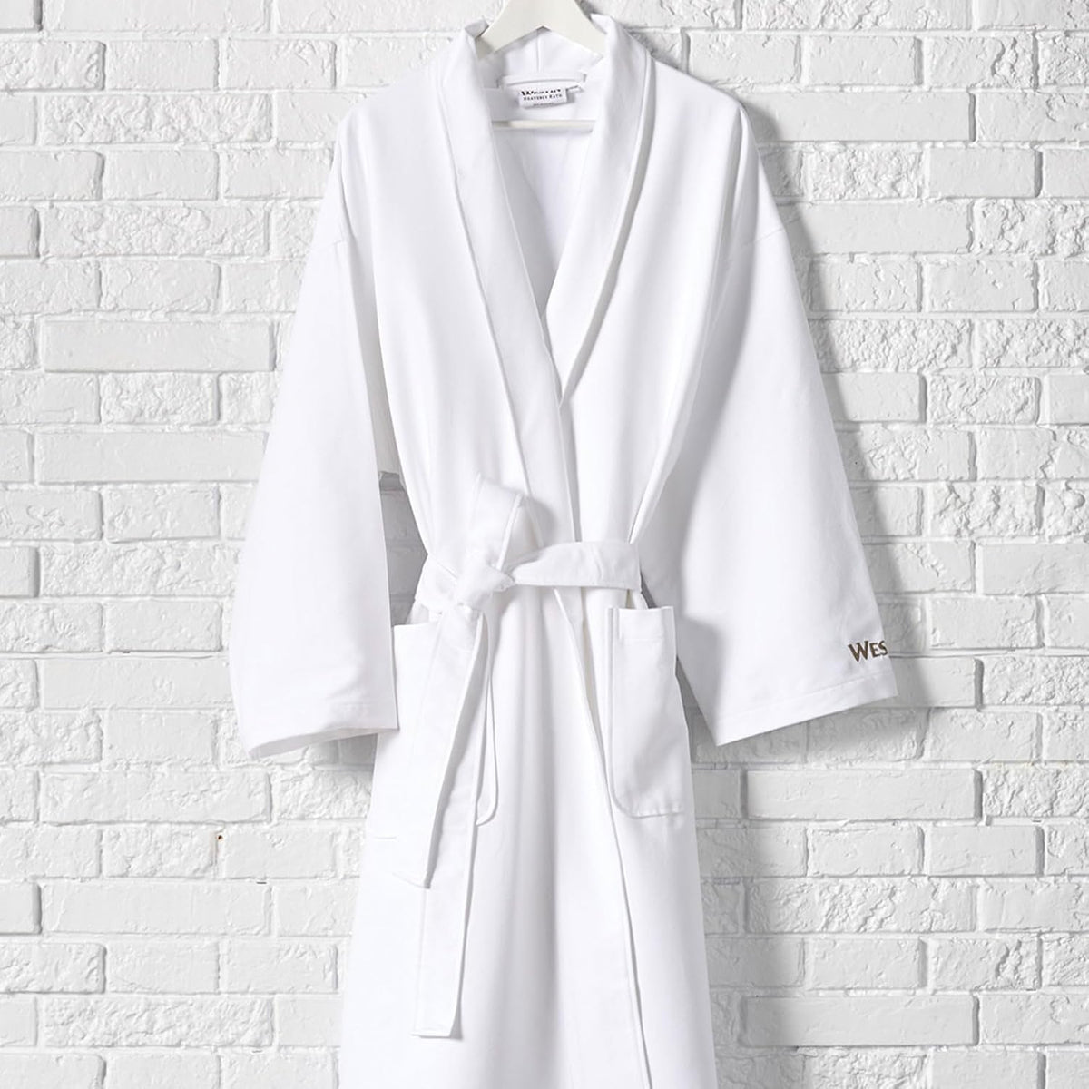 Westin Spa Robe - Soft, Absorbent Microfiber Robe - White Lightweight Hotel Bathrobe - One Size