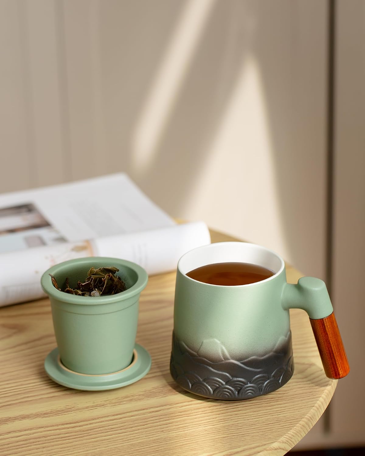 ZENS Embossed Ceramic Tea Mug with Infuser and Lid, 14.5 oz Wooden Handle, Loose Leaf Tea Steeper Cup & Strainer for Tea Lovers Gifts