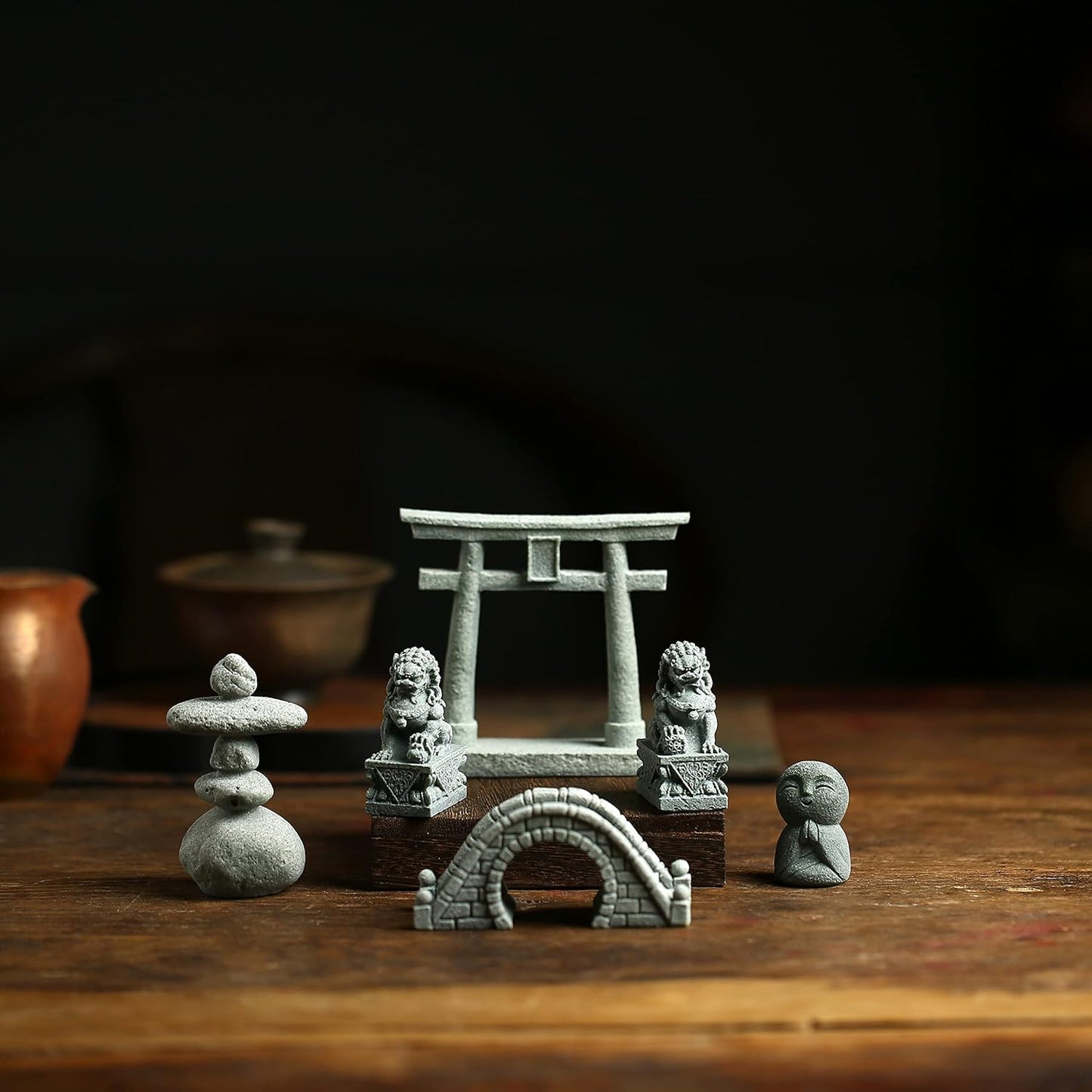 6 PCS Mini Zen Garden Accessories, Miniature Garden Bridge Foo Dogs Torii Gate Sandstone Figurines Meditation Zen Decor Japanese Fish Tank Terrarium Bonsai Decorations (Art Deco)