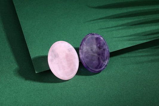 YATOJUZI Thumb Worry Stones for Anxiety Stress Relief Items Healing Crystals Natural Amethyst Rose Quartz Crystal Palm Pocket Stone Gemstones Meditation Reiki Spiritual Gifts for Women Men 2PCS