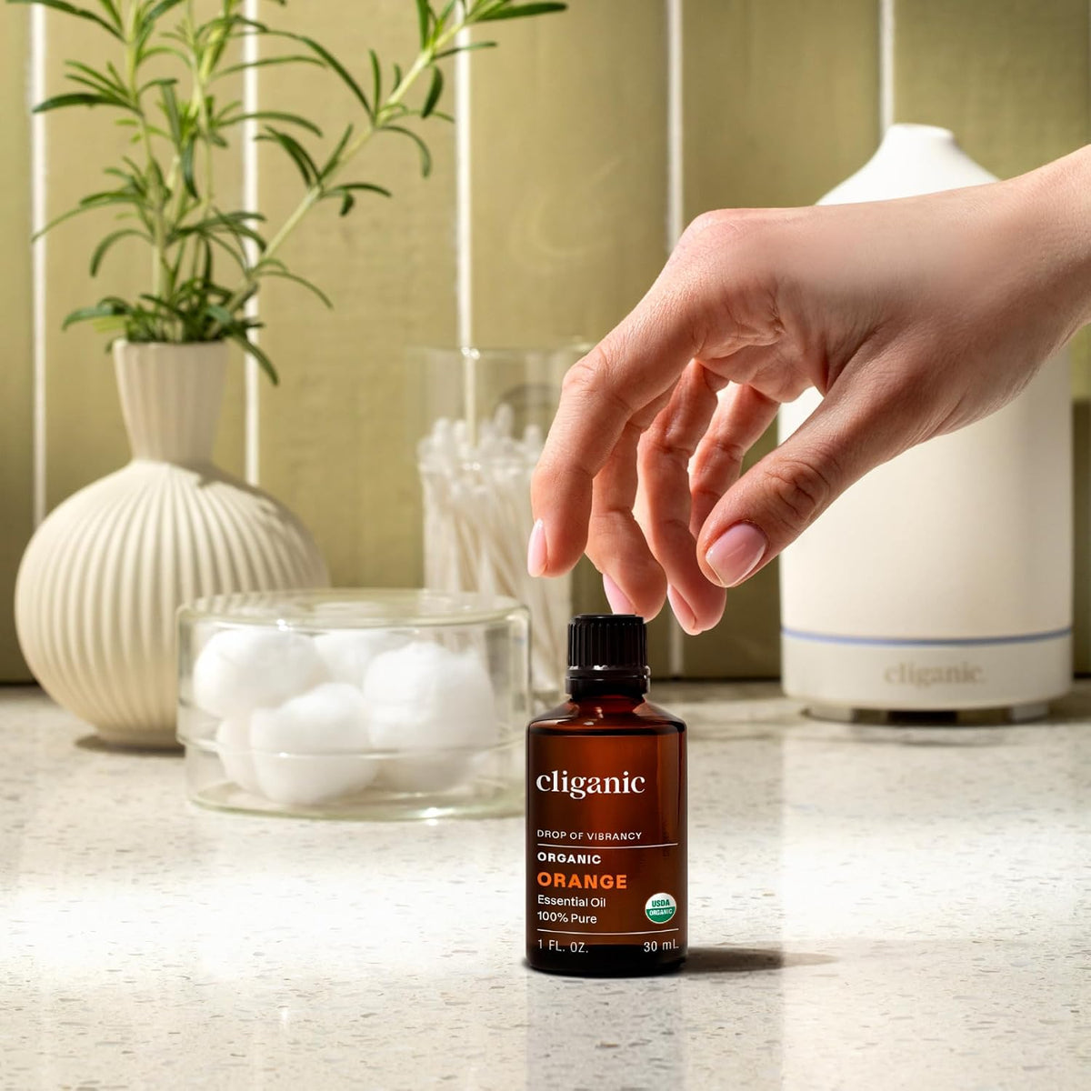 Cliganic Organic Lavender Essential Oil for Diffuser, 100% Pure, 0.33 Fl Oz